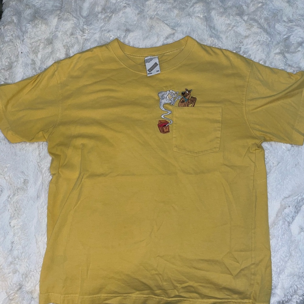 Warner Bros. Vintage Yellow Short Sleeve Scooby Doo Tee
